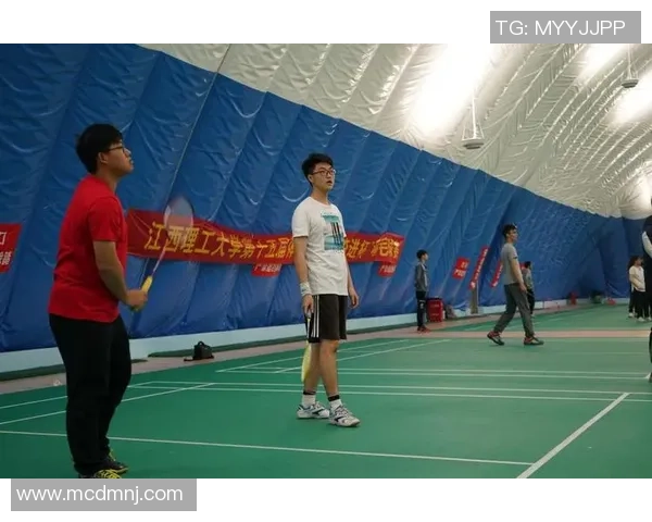 杭州羽毛球队在精英赛中以66分稳居积分榜首位展现强劲实力