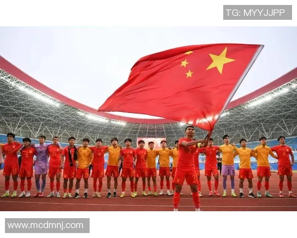 足球明星超然合集图片展现球场风采与荣耀瞬间的精彩时刻 足球明星超然合集图片展现球场风采与荣耀瞬间的精彩时刻