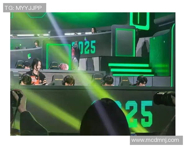 和平精英巨献：探秘JDG的灵活性